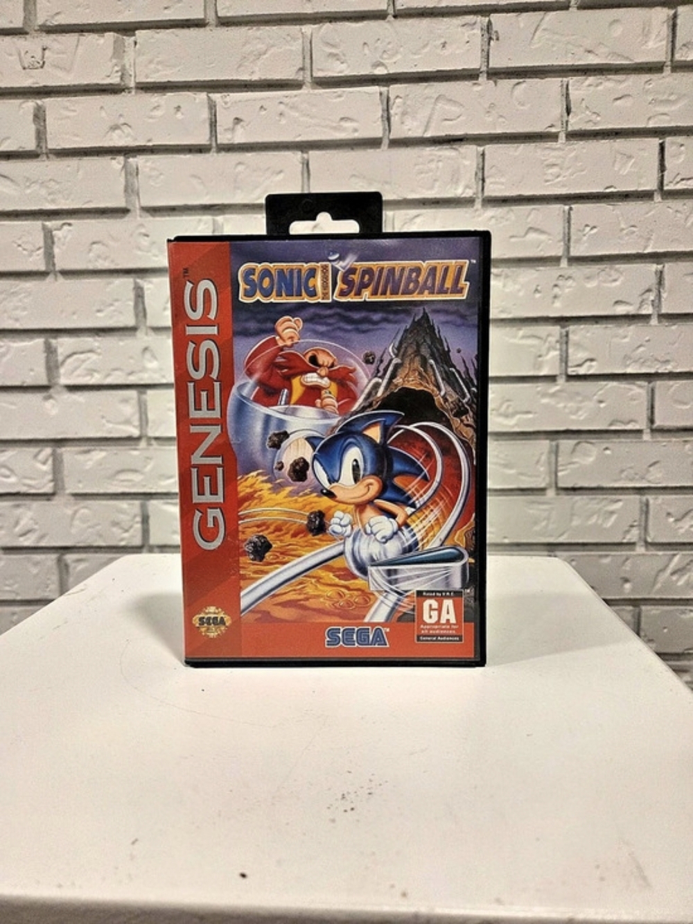 SEGA Genesis Sonic Spinball Video Game